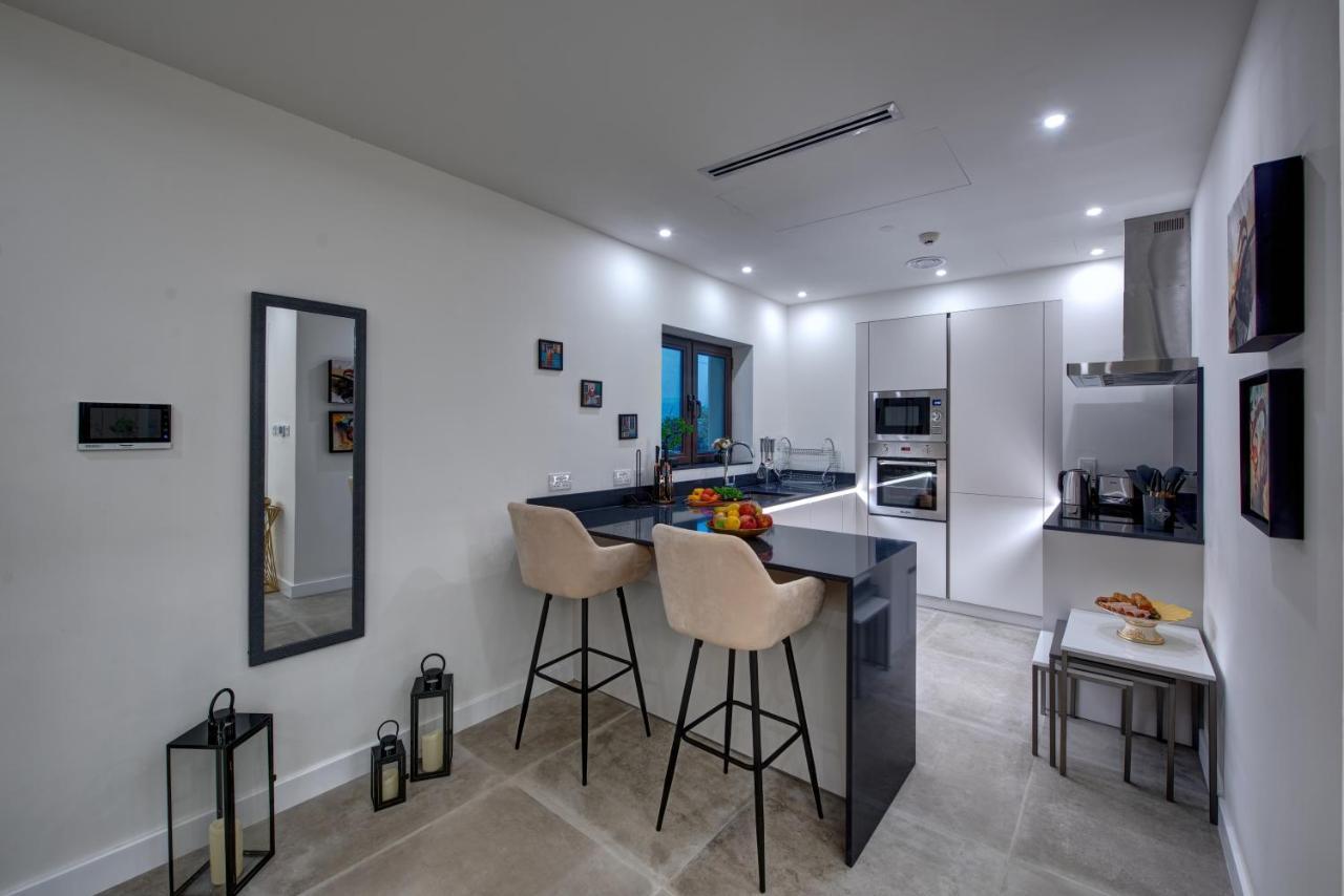 Durrani Homes - Arabian Luxury At Souk Al Bahar Besides Burj Khalifa & Dubai Mall מראה חיצוני תמונה