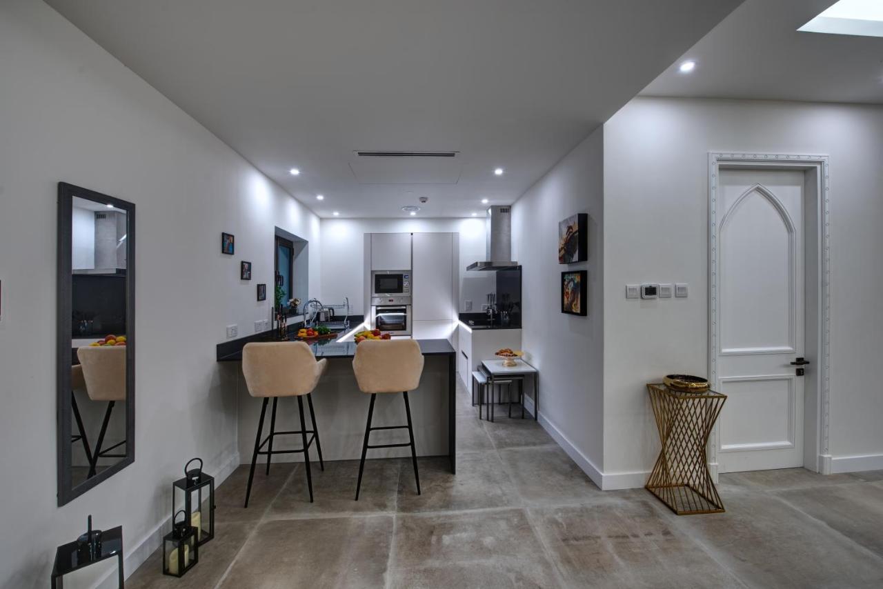 Durrani Homes - Arabian Luxury At Souk Al Bahar Besides Burj Khalifa & Dubai Mall מראה חיצוני תמונה