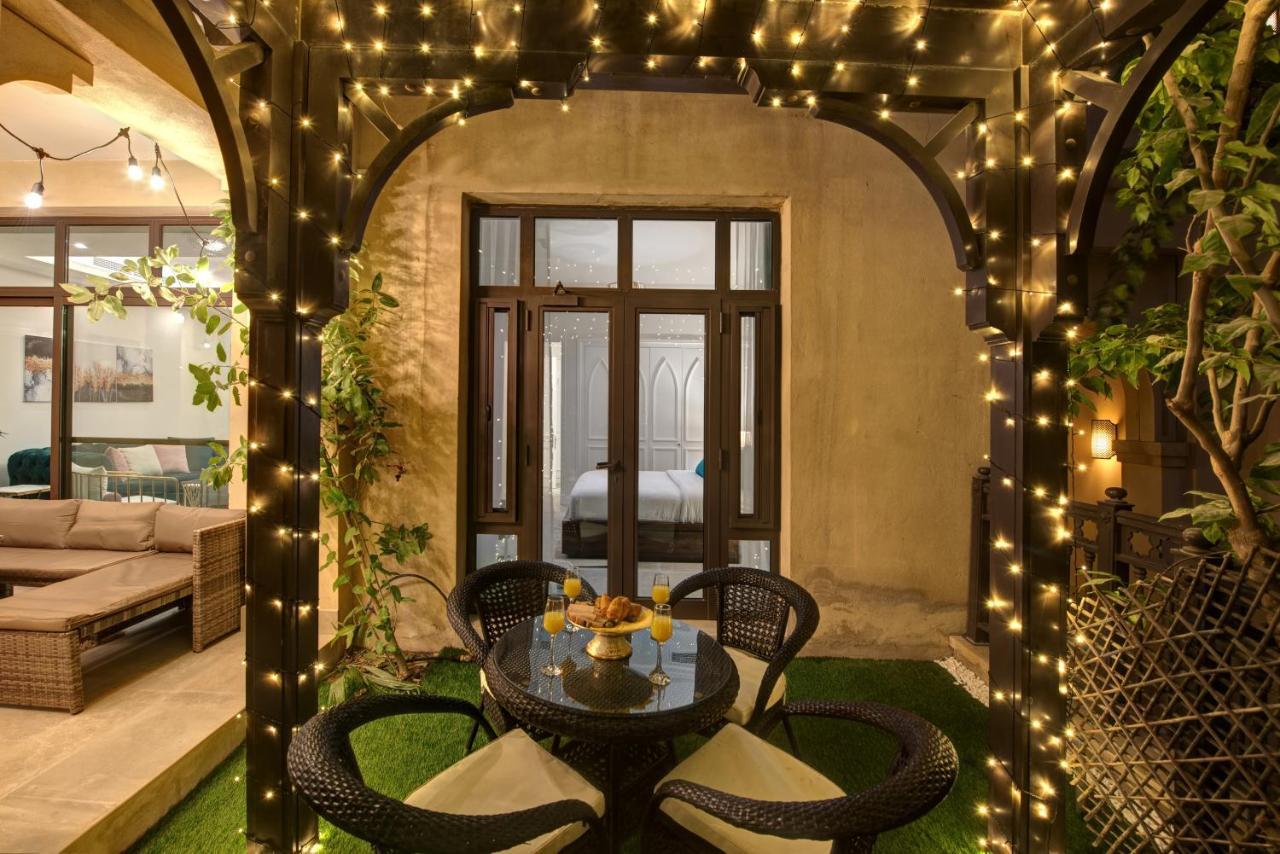 Durrani Homes - Arabian Luxury At Souk Al Bahar Besides Burj Khalifa & Dubai Mall מראה חיצוני תמונה